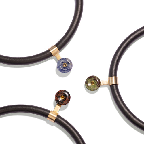 Oblisk Neckpiece