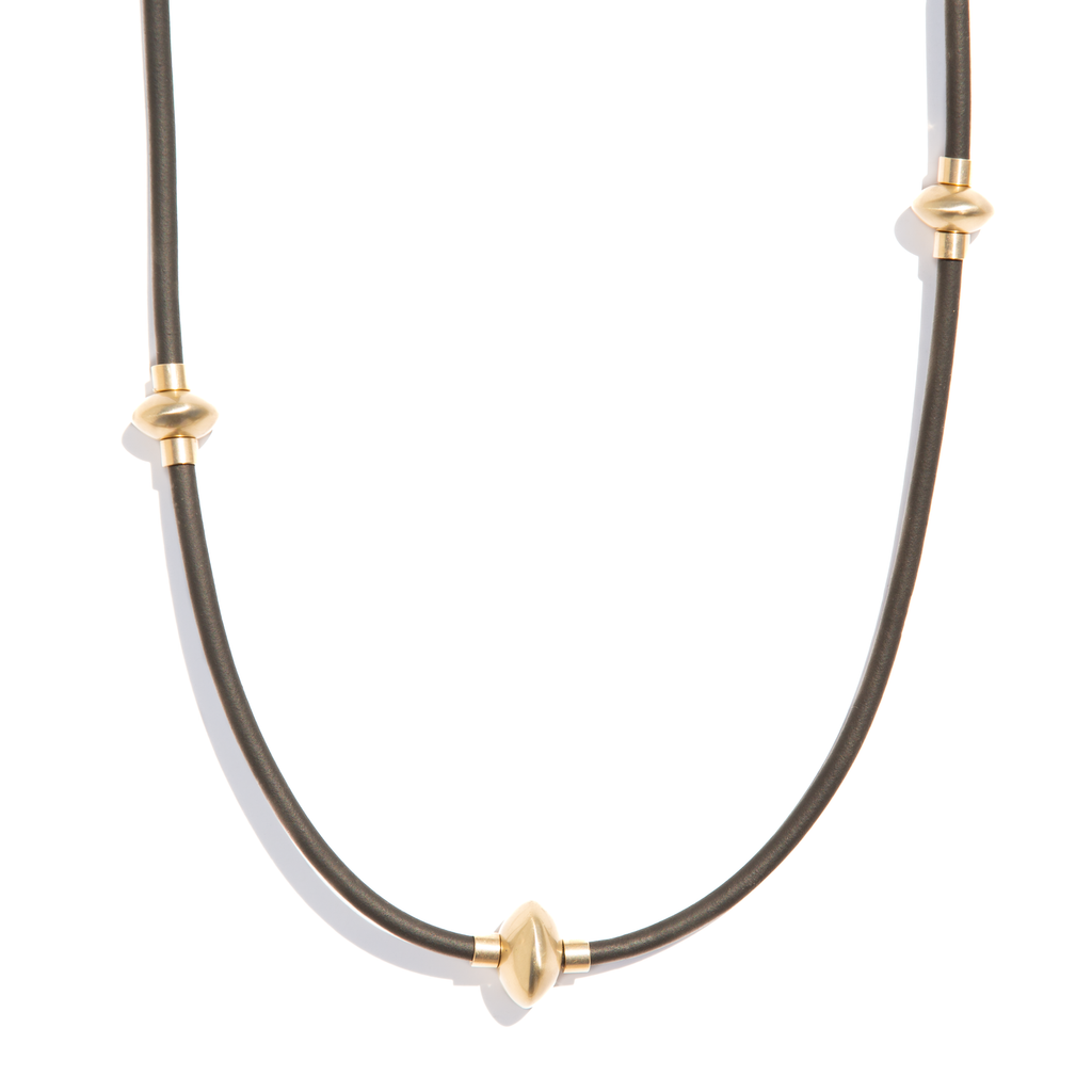 Drift Neckpiece
